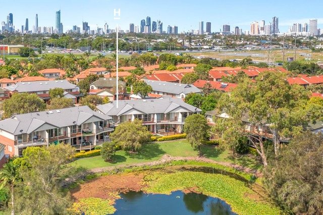 25/7-9 Santa Cruz Boulevard, QLD 4226