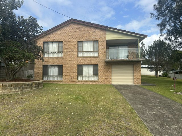 2 Anniversary Drive, NSW 2430