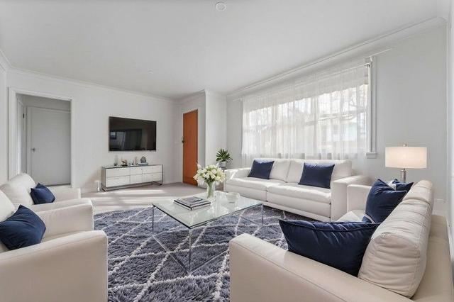 24 Macquarie Street, NSW 2795