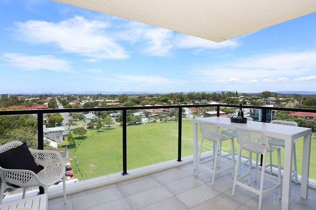 806/372 Marine Parade, QLD 4215