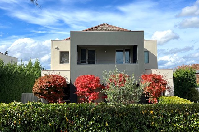 19A Tasmania Circle, ACT 2603