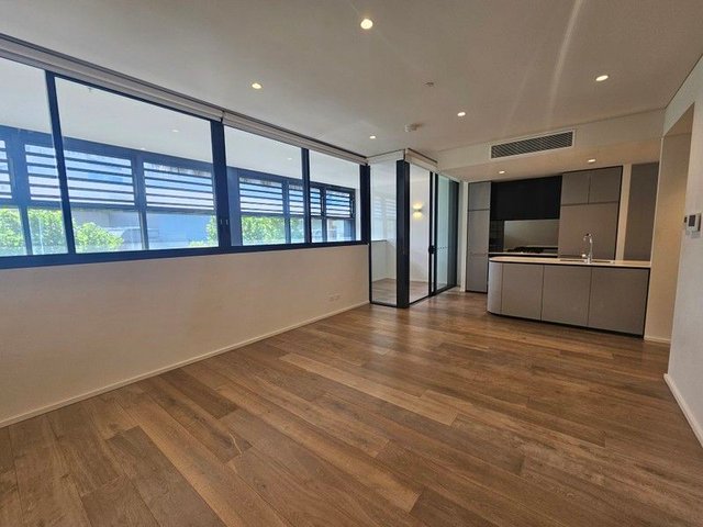 308/241 Oxford  Street, NSW 2022