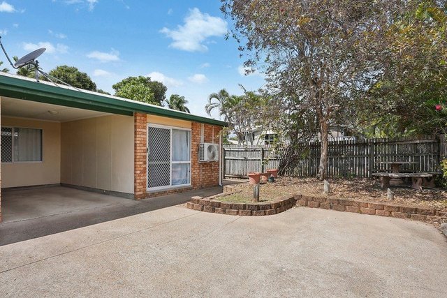 4/22 Roberts Street, QLD 4812