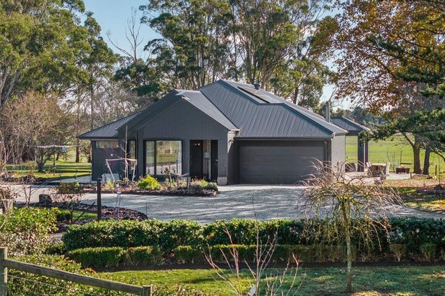 5 Carlsruhe Cemetery Road, VIC 3442