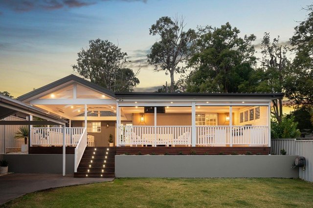 2/7 Centaur Street, NSW 2211