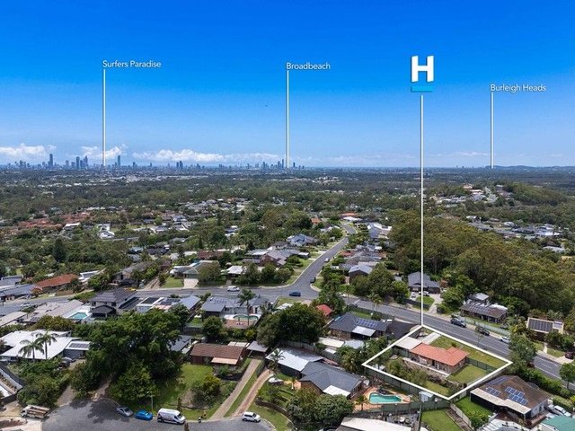 35 Explorers Way, QLD 4213