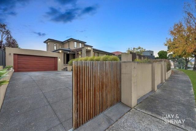 32 John Edgcumbe Way, VIC 3802