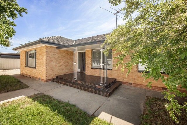 270 Kooba Street, NSW 2640
