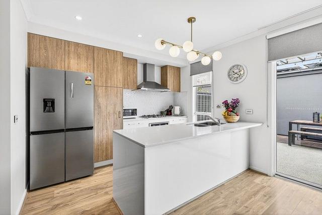 57 Carnelian Circuit, VIC 3978