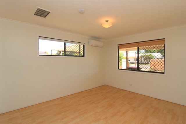 4 Morotai St, QLD 4825