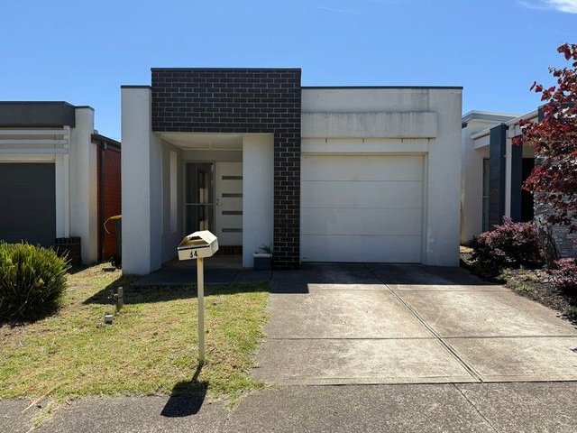 34 Burswood Drive, VIC 3024