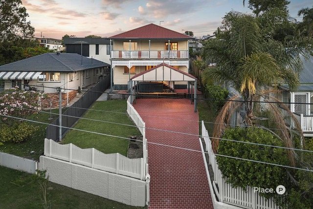 37 Barradine Street, QLD 4120