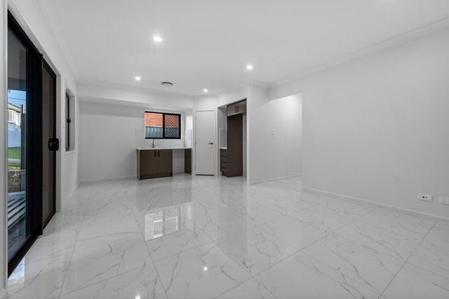 2/169 Hudson Road, QLD 4030