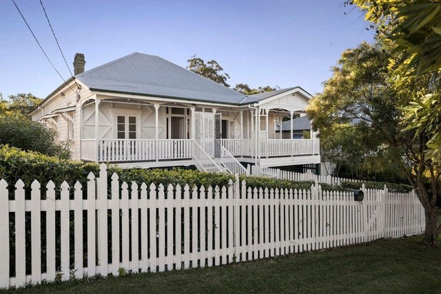 16 Norwood Street, QLD 4066