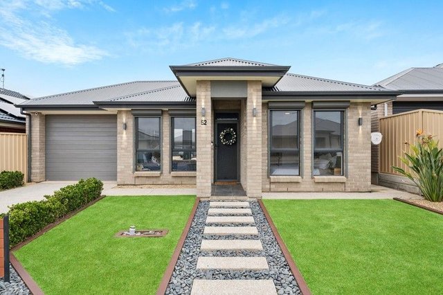 52 Mast Avenue, SA 5169