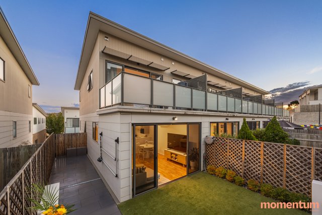 27/15 Wanderlight Avenue, ACT 2617