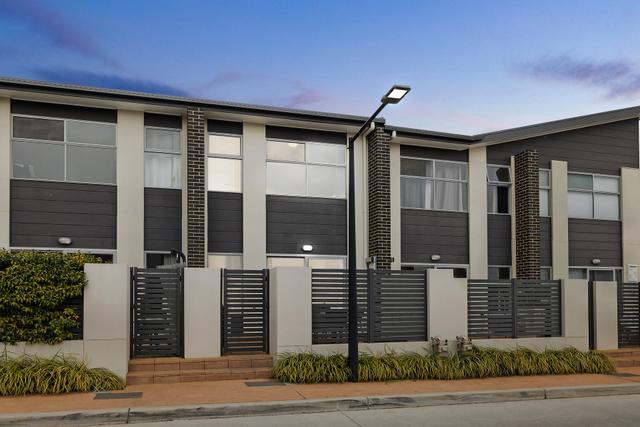 16/233 Flemington Road, ACT 2913