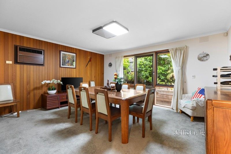 https://images.allhomes.com.au/property/photo/4ed6665431c0f723abad97171d592e9a_hd.jpg