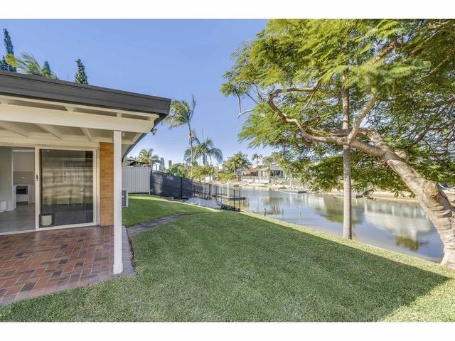 60 Poinciana Boulevard, QLD 4218