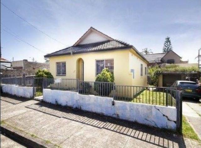 104 Glenfarne Street, NSW 2207