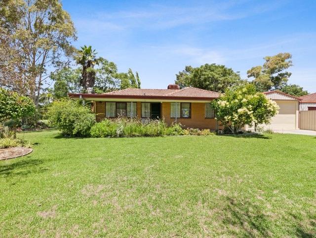 39 Goolagar Crescent, NSW 2641