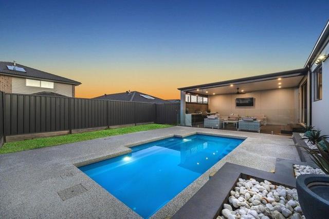 11 Cockatoo Road, VIC 3059