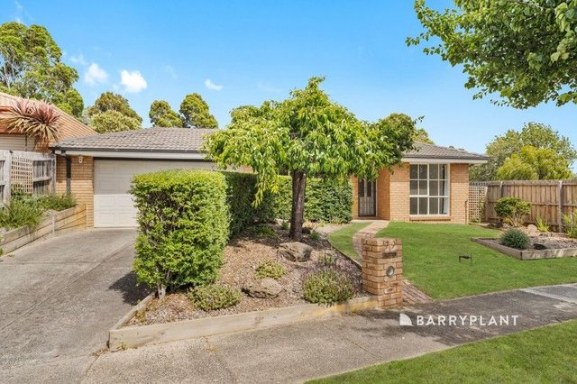 79 Amber Crescent, VIC 3805