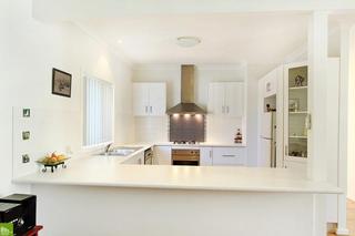 Unanderra Real Estate Kitchen