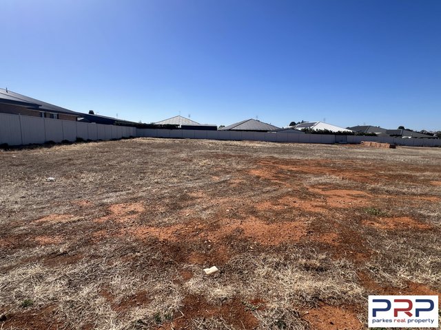 5 Fossickers Drive, NSW 2870