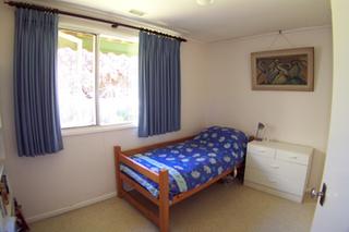 Bed 3 (2003-10-15)