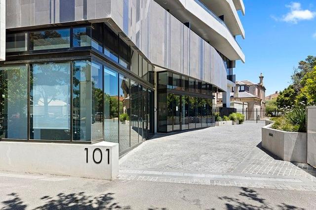 702/101 St Kilda Road, VIC 3182