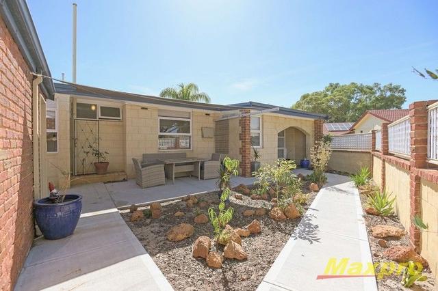 1/16 Tavistock Crescent, WA 6147