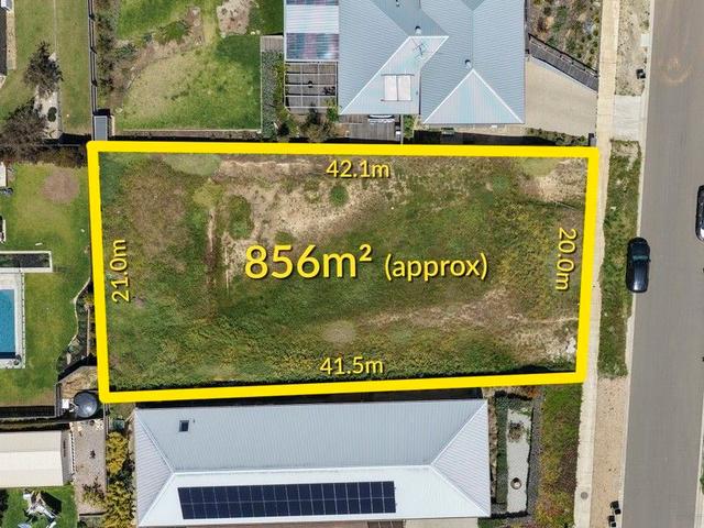 13 Majestic Drive, VIC 3216