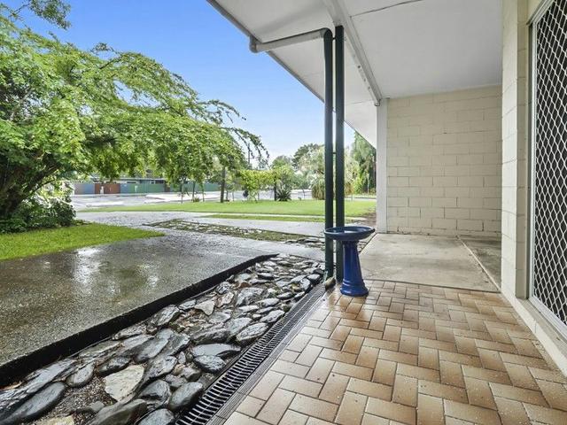 2/2 Carolyn Close, QLD 4878