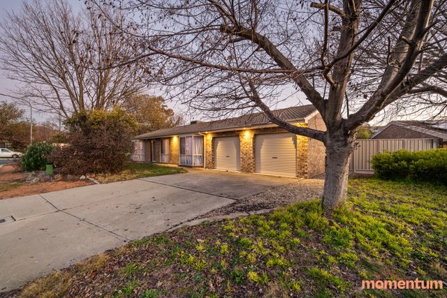 77 Sherwood Circuit, ACT 2906