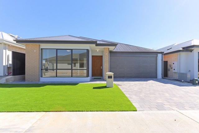 14 Meander Way, WA 6164