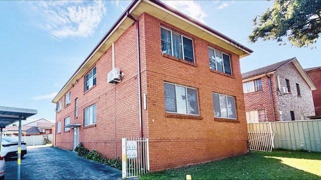 3/13 Kurrajong Street, NSW 2166