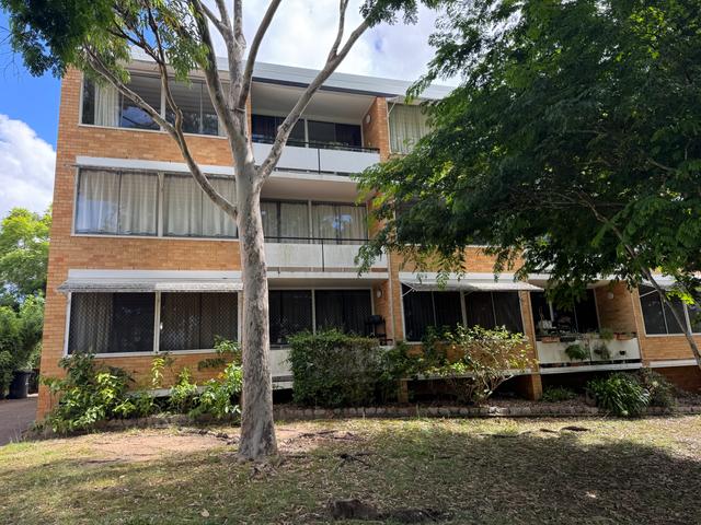 4/15 Sir Fred Schonell Dr, QLD 4067