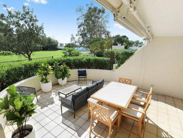 7/49 Landsborough Parade, QLD 4551