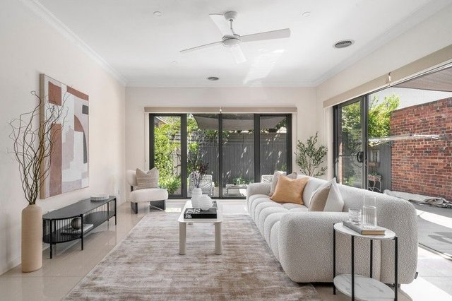 15A Swift Street, VIC 3070