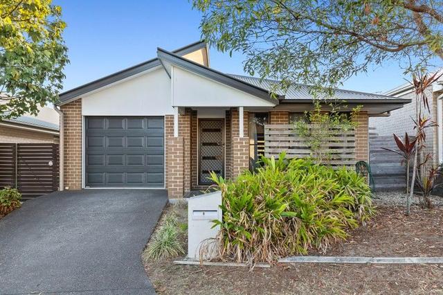 6 Emily St, QLD 4500