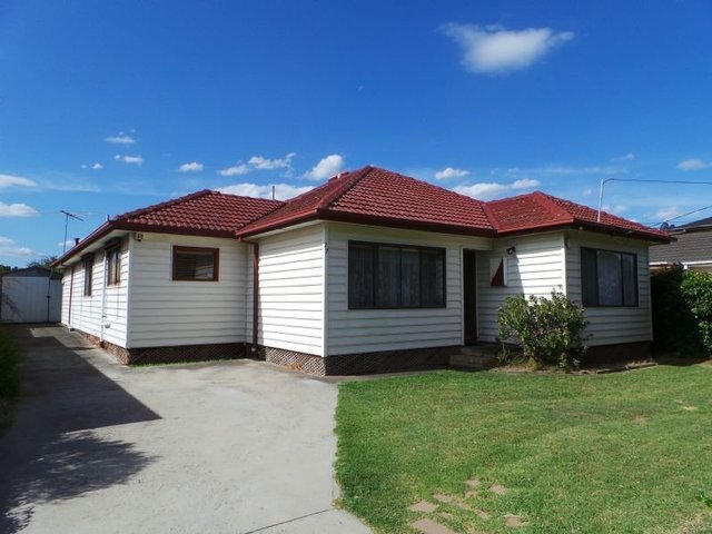 27 Burrows Avenue, VIC 3175