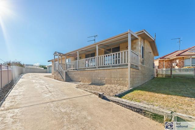 16 Walker Place, NSW 2582