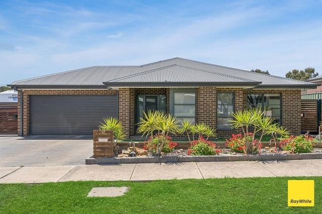 17 Amanda Drive, VIC 3551