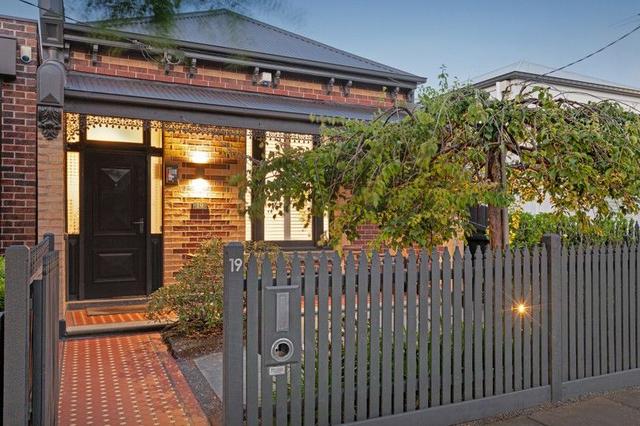 19 Broomfield Road, VIC 3123