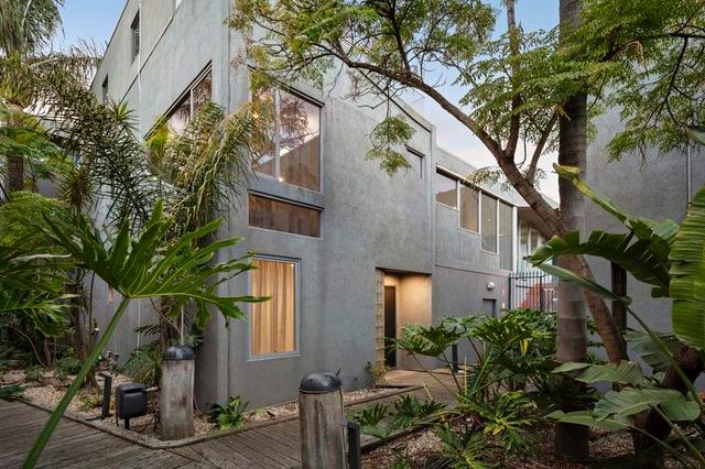24/15 Beach Street, VIC 3207