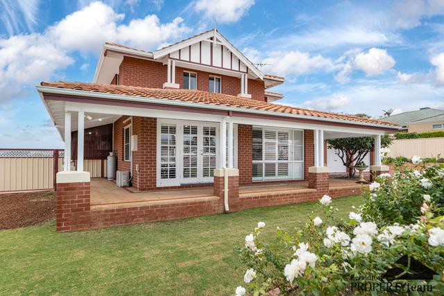 4 Bayside Boulevard, WA 6532