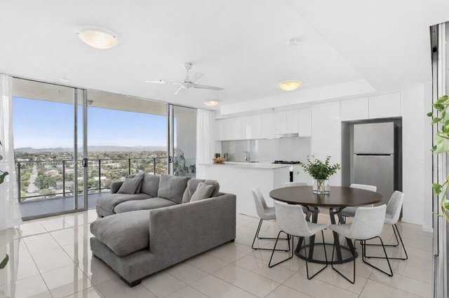 1207/378 Marine Parade, QLD 4215