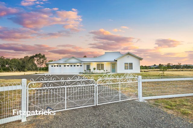9 Bell Gum Place, NSW 2650