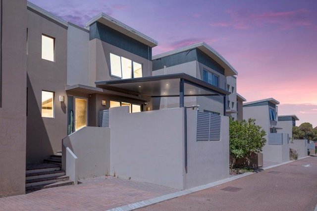 17/183 Marmion Street, WA 6160